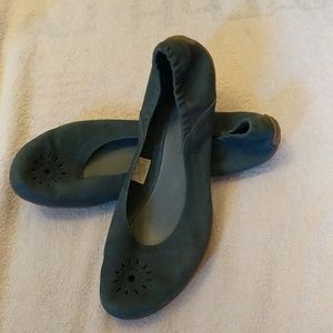 Merrell size 11 Flats